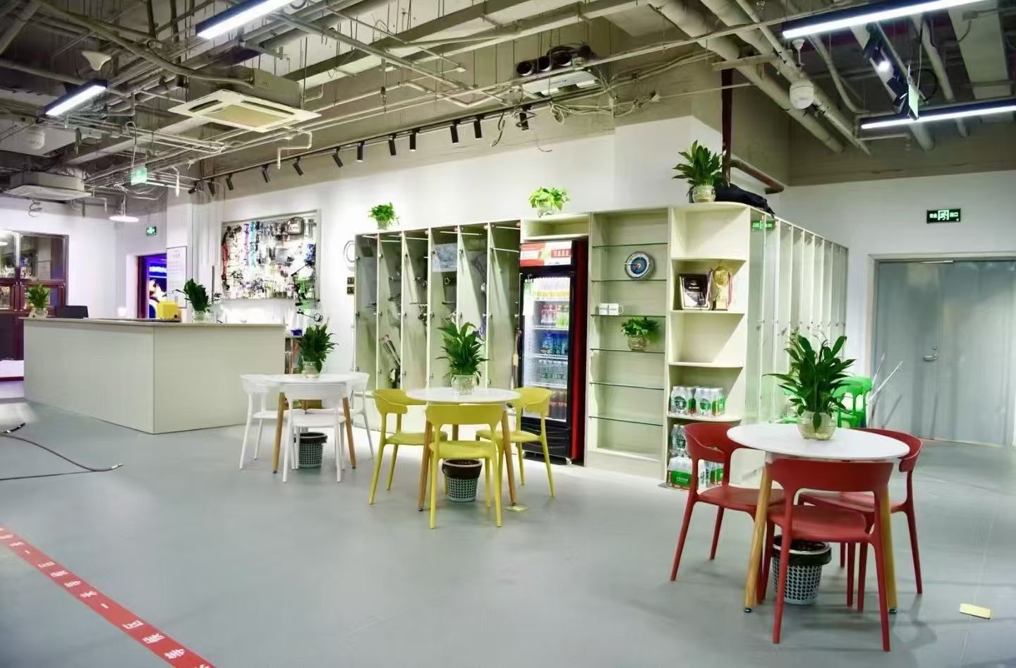 万科箭馆休息区